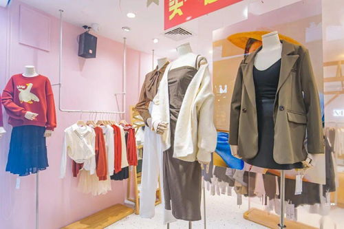 2022三亞風(fēng)情街 虎力全開迎新春，年貨大集燃動時尚消費